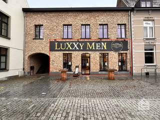 Commercial for rent in Peer