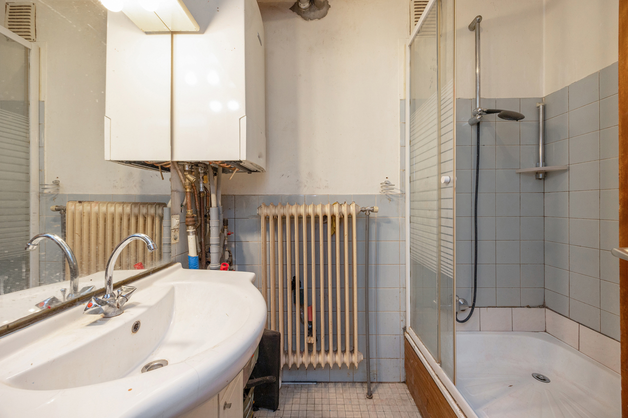 Eénslaapkamerappartement met polyvalante kamer. - foto 4