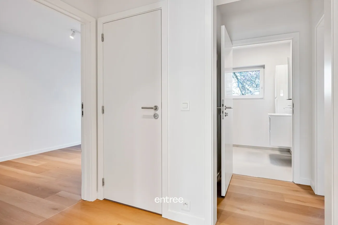 Volledig gerenoveerd, energiezuinig appartement! - foto 5