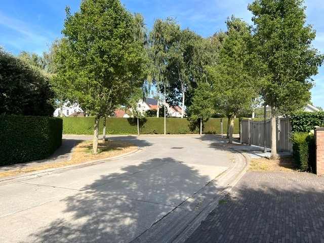Terrain à bâtir de 821 m² situé dans un quartier résidentiel de villas à Knokke-Heist. - photo 4