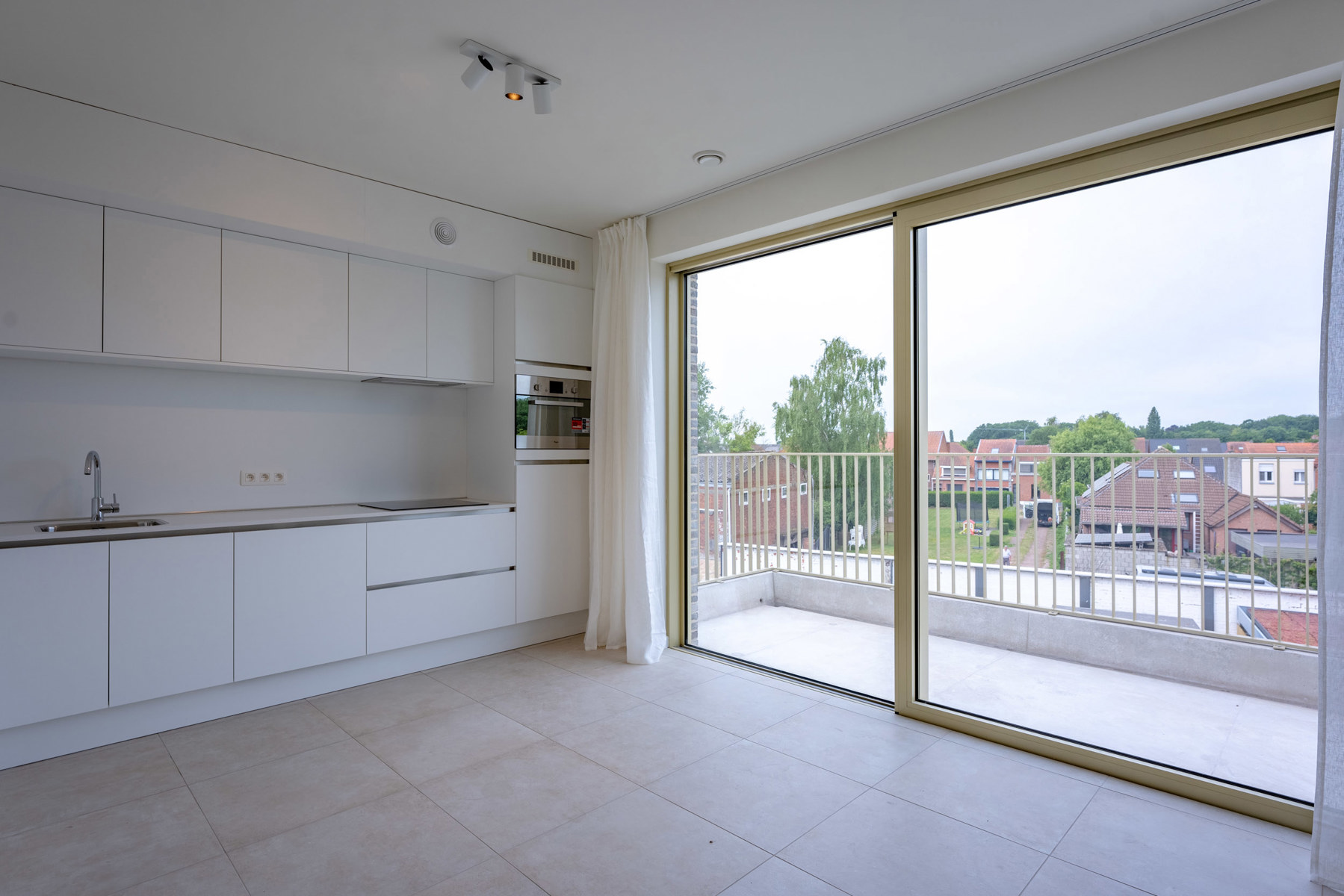 Energiezuinig instapklaar appartement met 2 slaapkamers in het centrum van Kapellen - foto 4