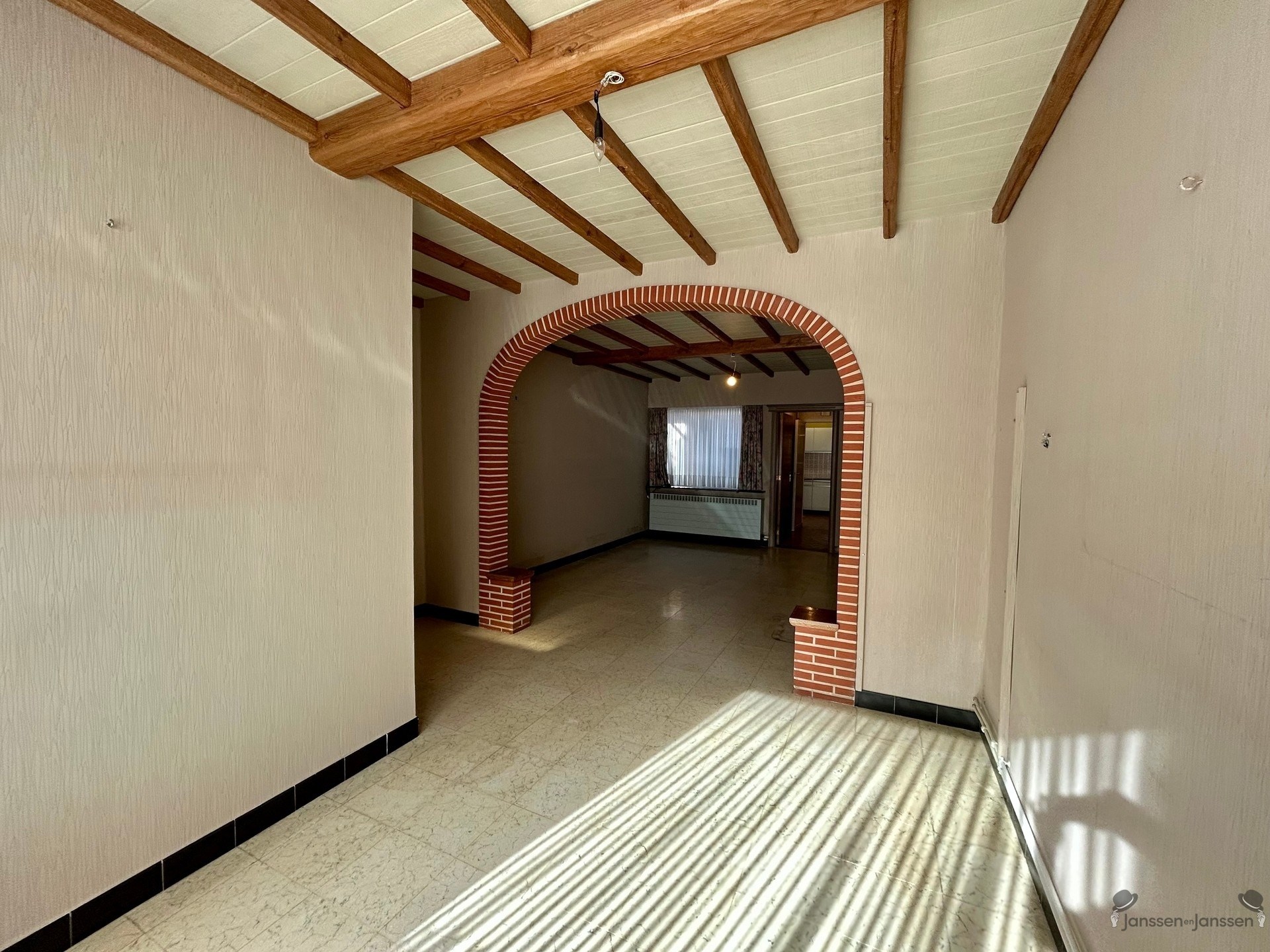 Ruime renovatiewoning gelegen in Hartje Hamm - foto 3