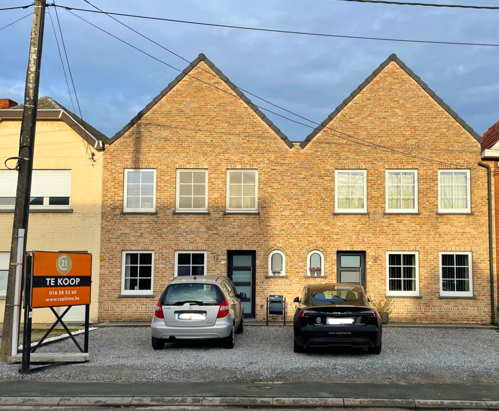 Instapklare rijwoning op centrale ligging - foto 1