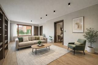 Spacious family home located in a quiet residential area in Spiere-Helkijn, offering a garden, multiple garages and ample parking space. Only...