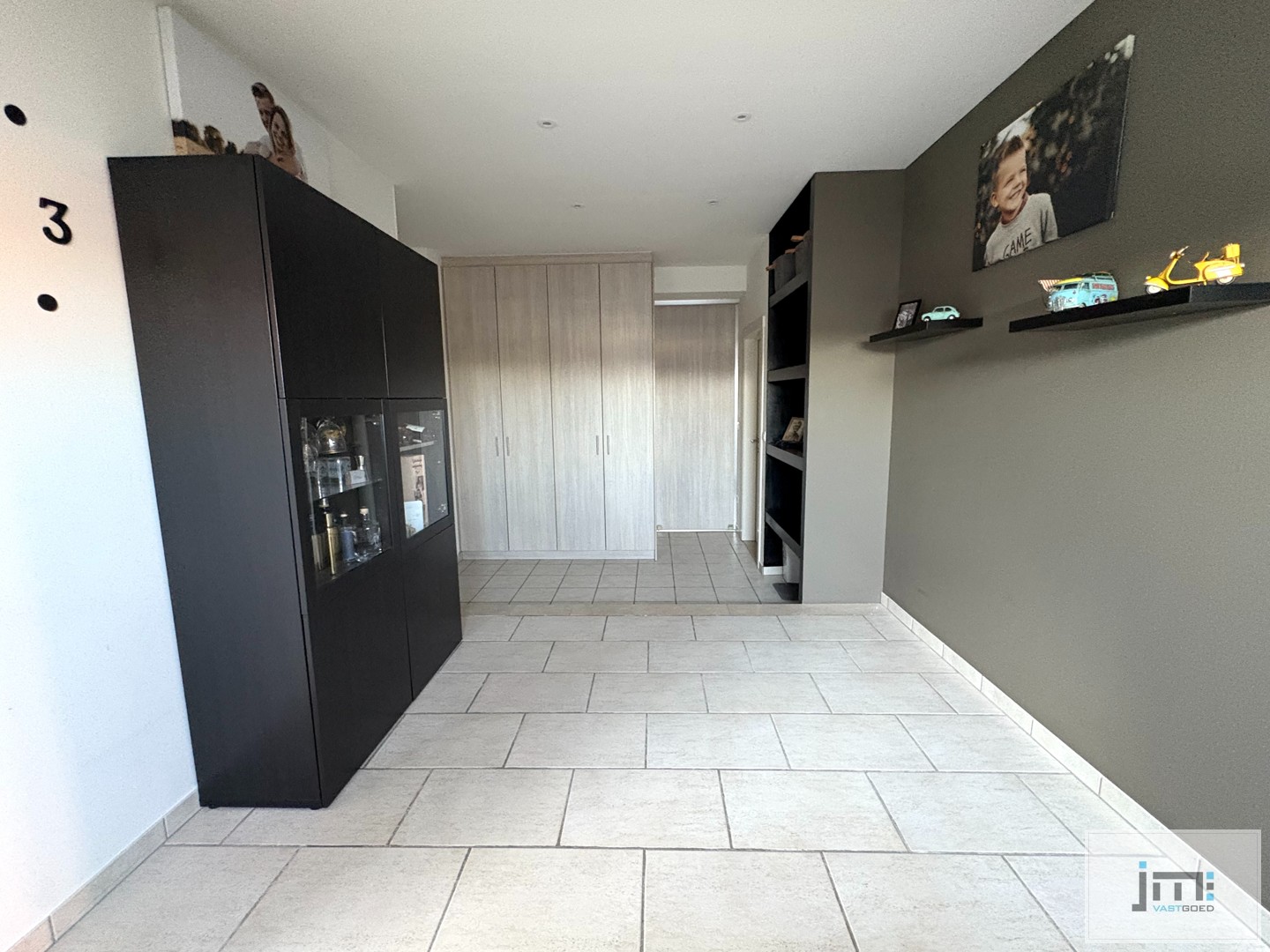 Instapklaar 3-slaapkamerappartement op toplocatie in Borgloon - foto 4