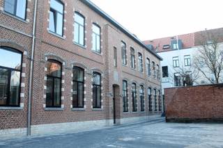 Nieuwe studentenkamer in de vorm van triplex in prestigieus project, Campus Vital. Deze studentenkamer bevindt zich op het eerste verdiep. Men...