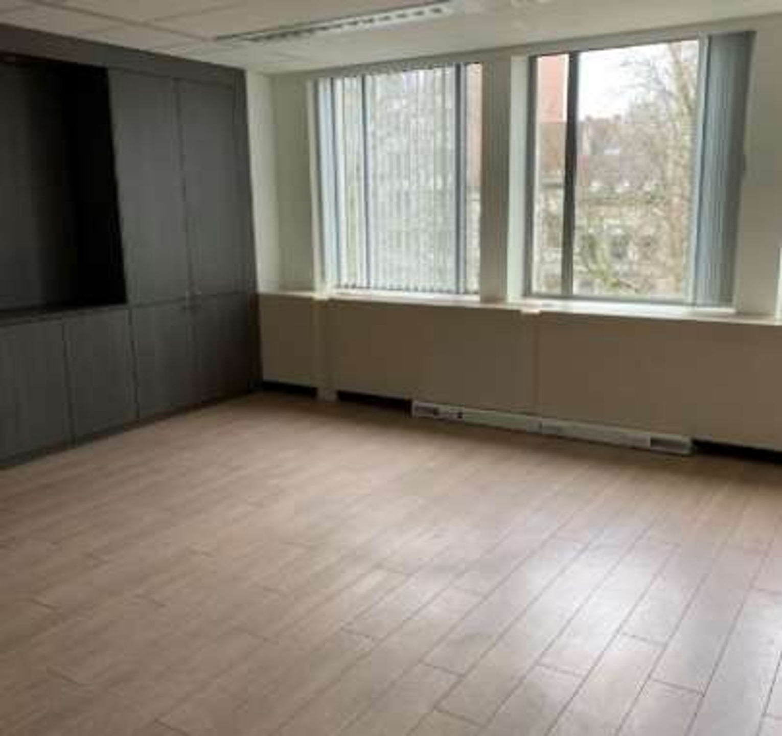 Kantoren te huur van 435 m². - foto 3