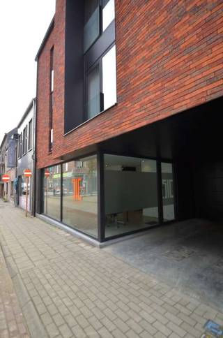 Commercial à vendre à Lierre