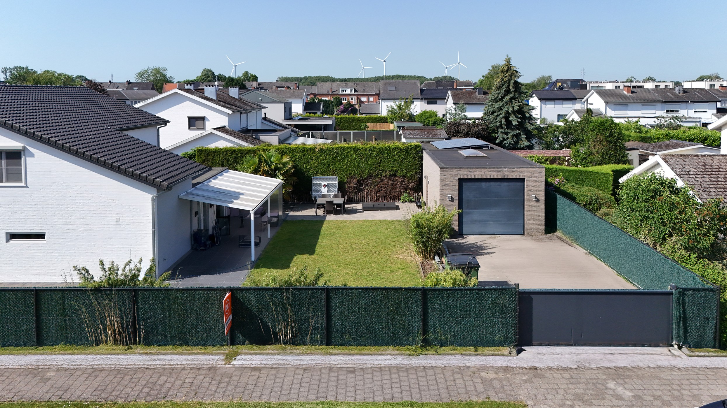 Ruime, energiezuinige open bebouwing met garage/magazijn op toplocatie! - foto 4