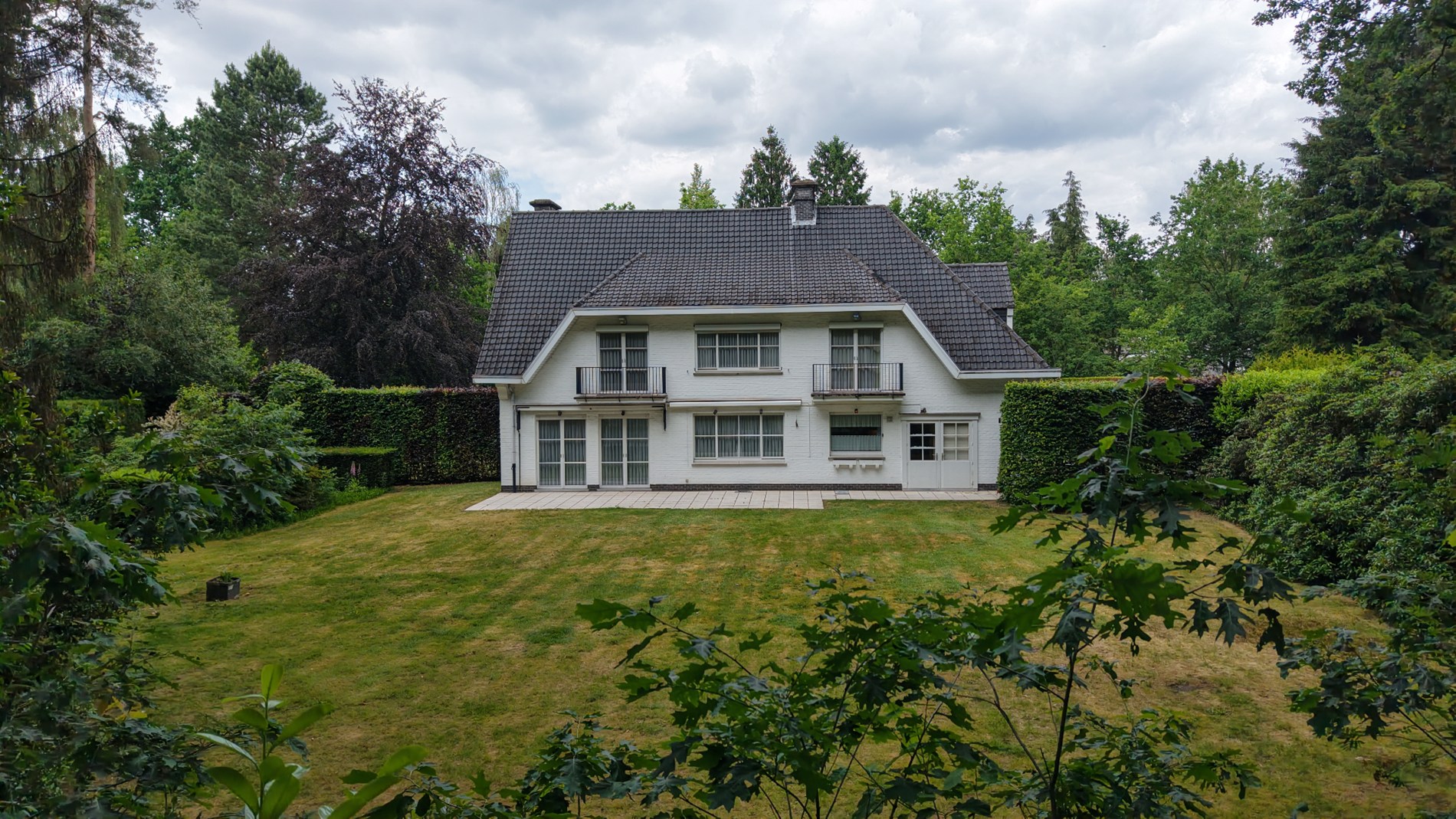 Klassieke villa op een perceel van 3.890 m² met een straatbreedte van 40 meter en Zuid-Oriëntatie te Schilde - foto 4