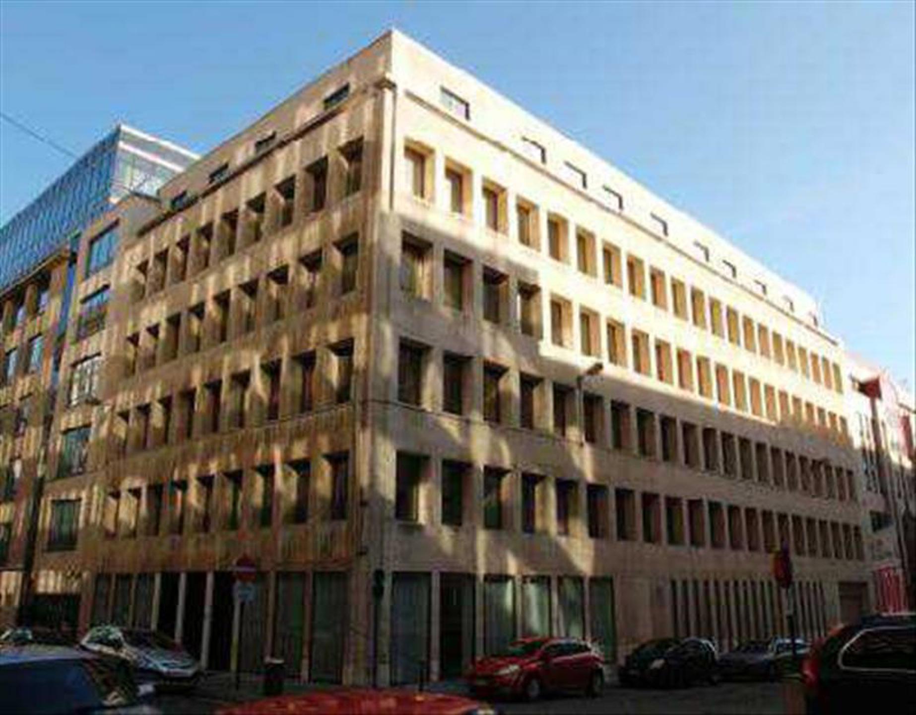 Commercieel te huur in Etterbeek - foto 1