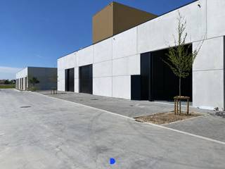 Interessante kmo-unit in bedrijvenpark Hexahub op een toplocatie vlakbij de autosnelweg E403.Het betreft unit B.3 met een oppervlakte van 178m².De...