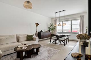 Dit appartement is gelegen in een aangename woonomgeving met een uitstekende bereikbaarheid. Je geniet hier van een centrale ligging nabij...