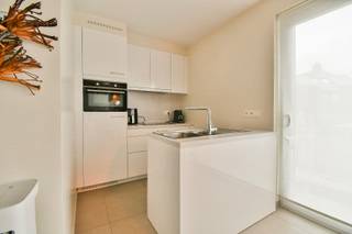 Gezellig en energiezuinig appartement te huur in BredeneDit charmante appartement op de eerste verdieping bevindt zich in een rustige omgeving,...