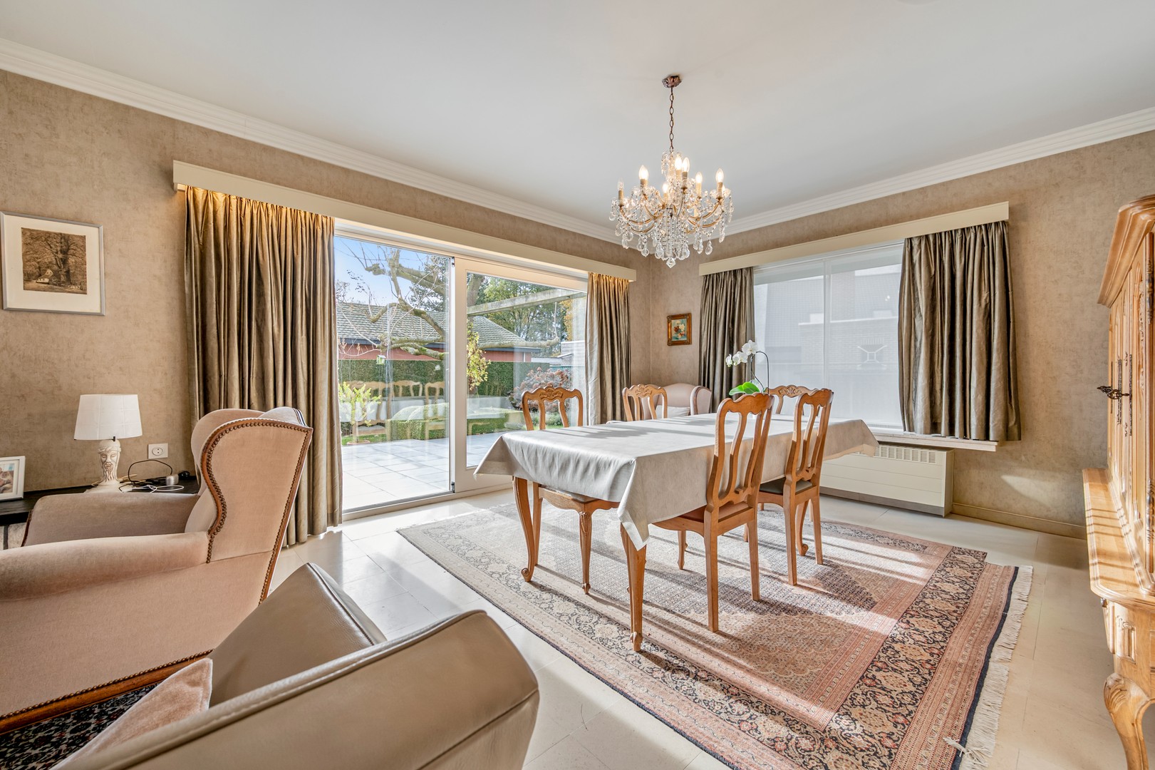 Uiterst verzorgde vrijstaande woning op ca 1070m2 met knap aangelegde tuin! - photo 5