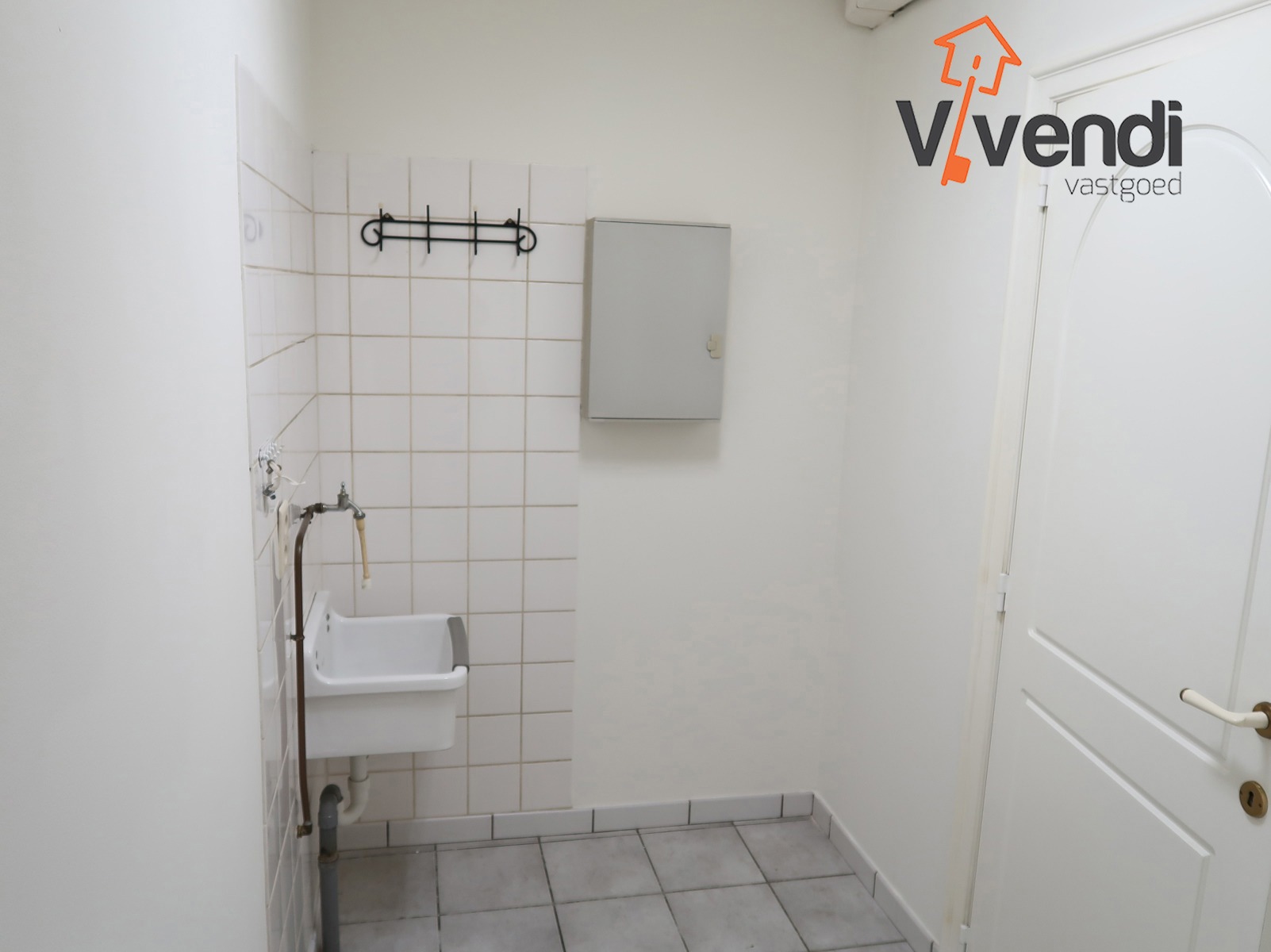 Ruim gelijkvloers appartement met terras en inclusief garagebox! - foto 5