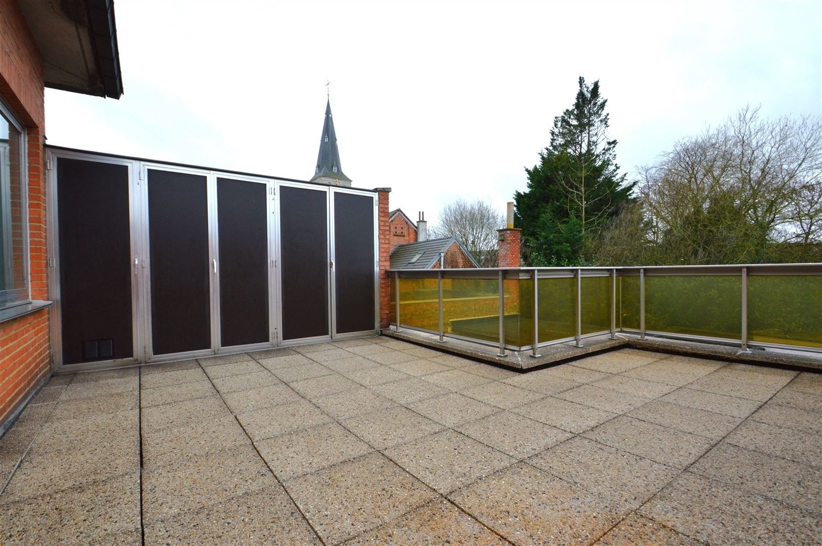 Apartment for rent in Lebbeke with 2 bedrooms - photo 2