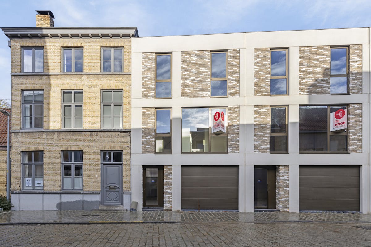 House for sale in the center of Veurne - photo 2