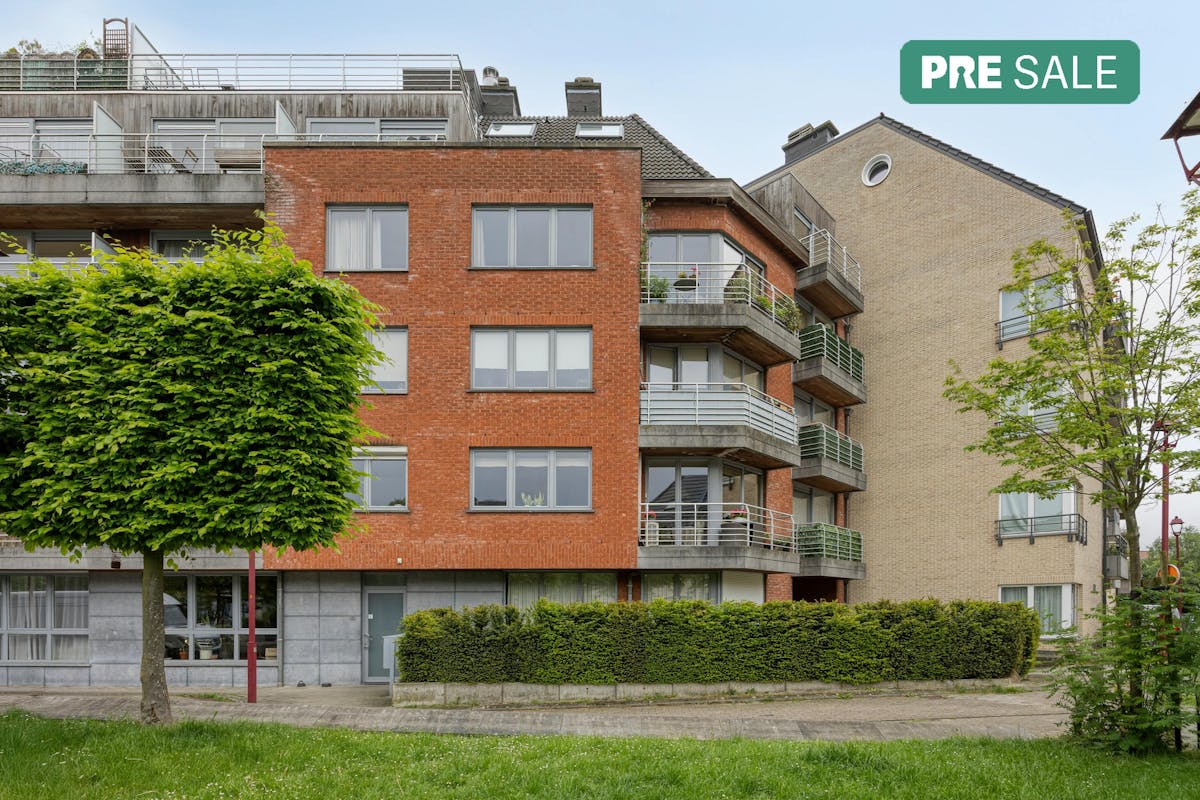 Appartement lumineux à vendre dans un quartier résidentiel à Jette - photo 1