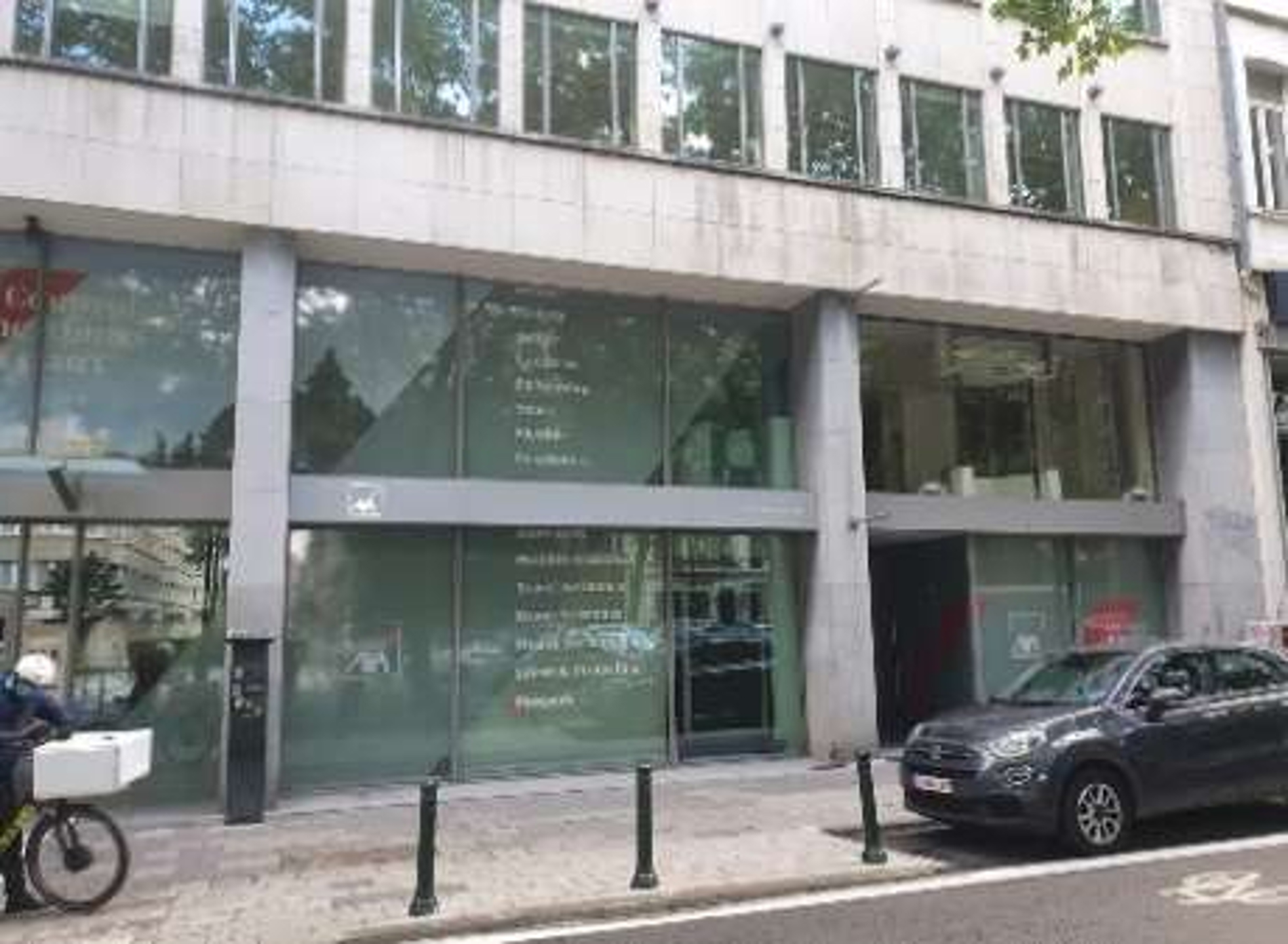 Kantoren te huur van 435 m². - foto 4