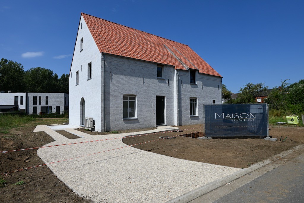 Prachtige Landelijke woningen op een rustige locatie ! - foto 1