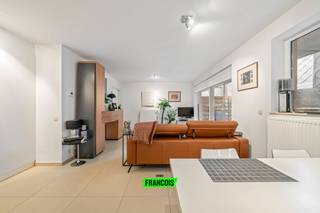 Ontdek deze moderne en verzorgde studio van 46 m² op de Nieuwpoortsesteenweg 651. Ideaal als starterswoning, investering of tweede verblijf aan...