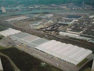 Logistieke complex gelegen industriezone Genk-Zuid met oppervlakte v.a. 10.000 m² tot maximaal 80.000 m², eventueel met kantoren oppervlakte van...