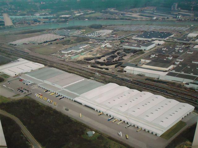 Commercial à louer à Genk