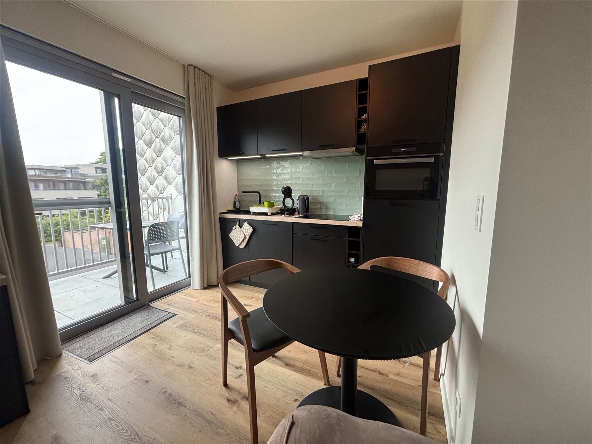Apartment - photo 5