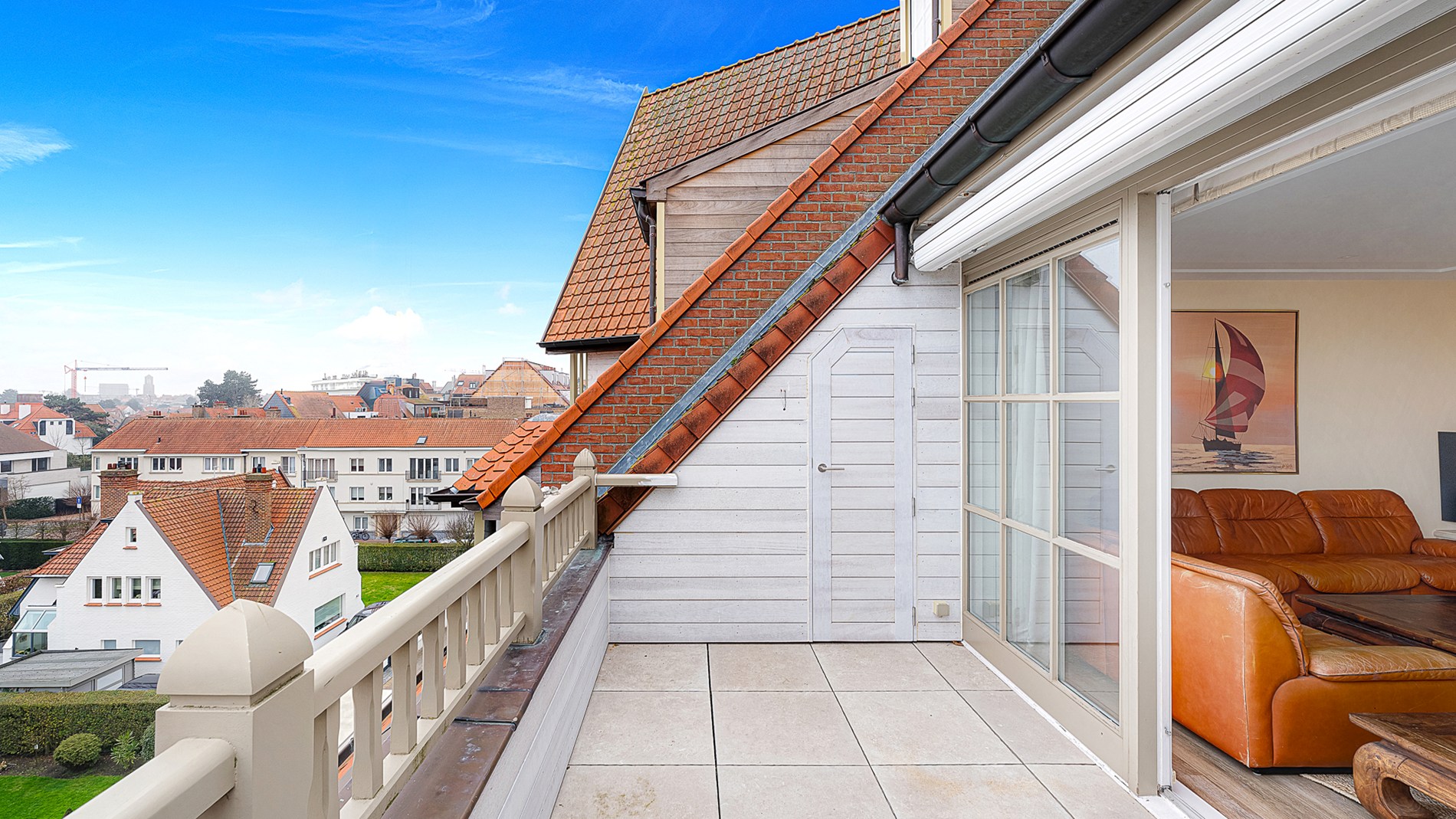 Ruim, zongericht dakappartement op toplocatie te koop - foto 4