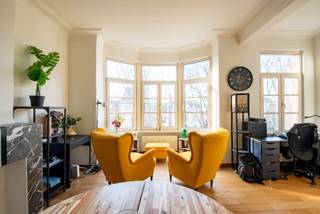 Charme appartement, op de 2e verdieping gelegen van een prachtig gebouw.Het appartement is in heel goede staat en volledig instapklaar.Beschikbaar...