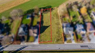 Deze unieke bouwgrond voor open bebouwing blinkt uit door zijn ruime oppervlakte en prachtige ligging in een groene, landelijke omgeving.Een weids en...