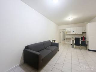 Gelijkvloers 1-slaapkamerappartement in het centrum van Brecht gelegen achteraan het gebouw. Woonkamer (ca. 20m²) op keramische tegelvloer met...