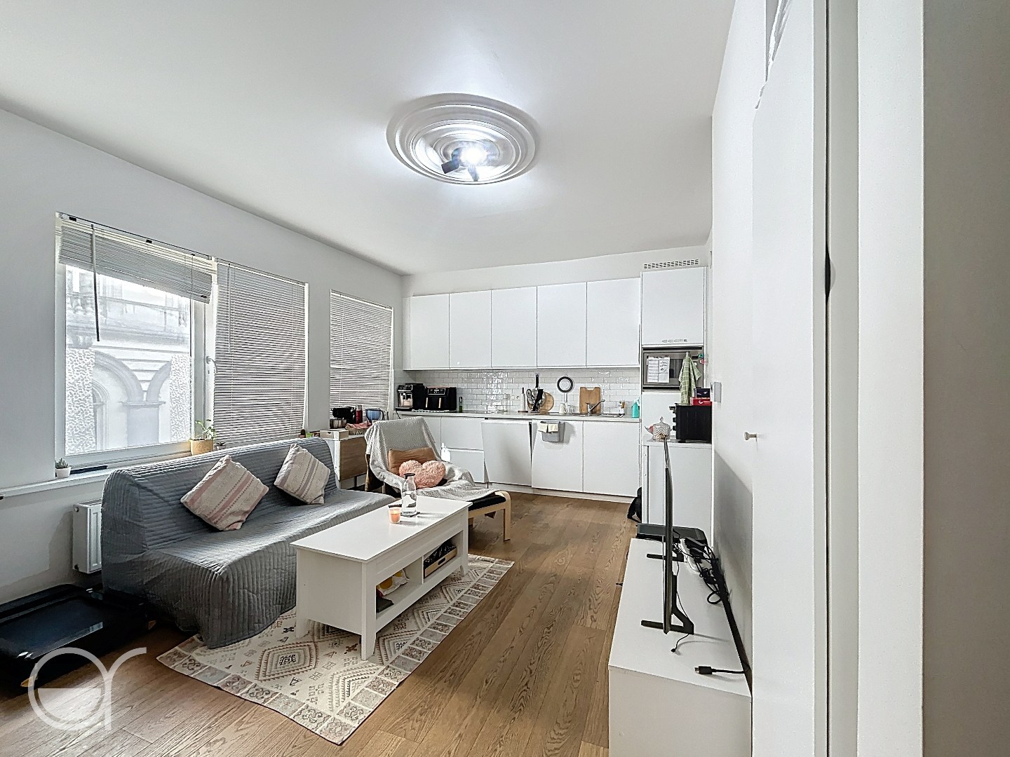 Goed gelegen 1 slaapkamer appartement te huur - foto 2