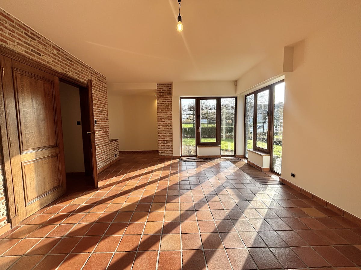 TE HUUR: Ruime woning met 4 slaapkamers te Stevoort (Hasselt) - foto 4