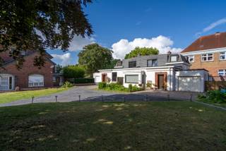 Nieuwbouwproject voor één of twee woningen.Bij de keuze voor één woning is een open bebouwing mogelijk, bijvoorbeeld een moderne villa met...