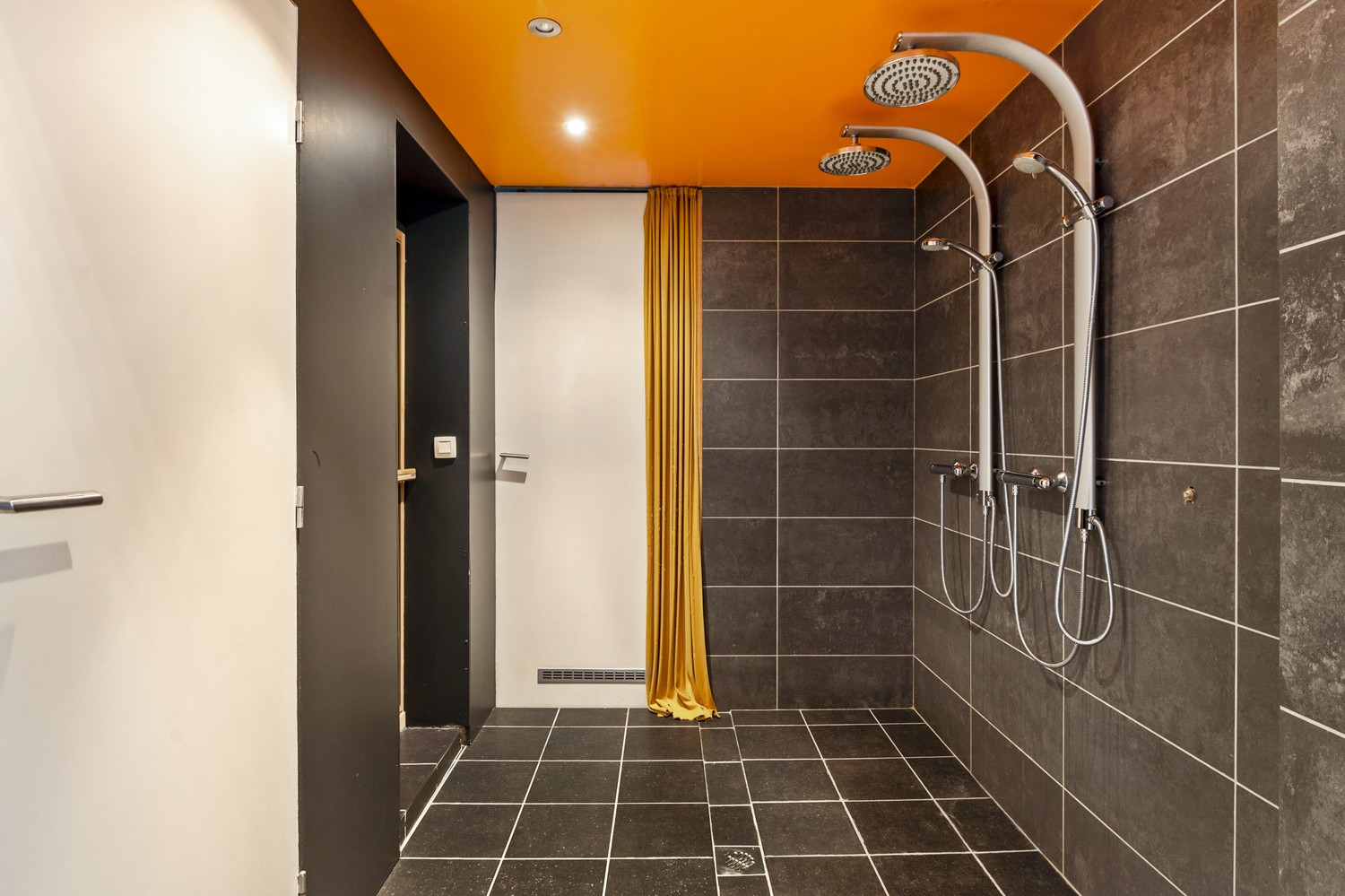 House for sale in Antwerp with 5 bedrooms - photo 4