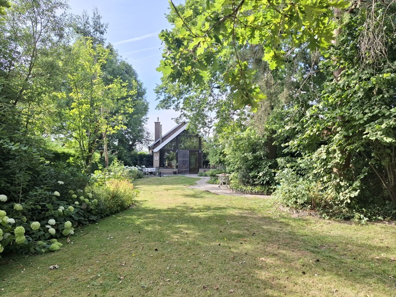 Rustig gelegen woning met tuin en garage - foto 5