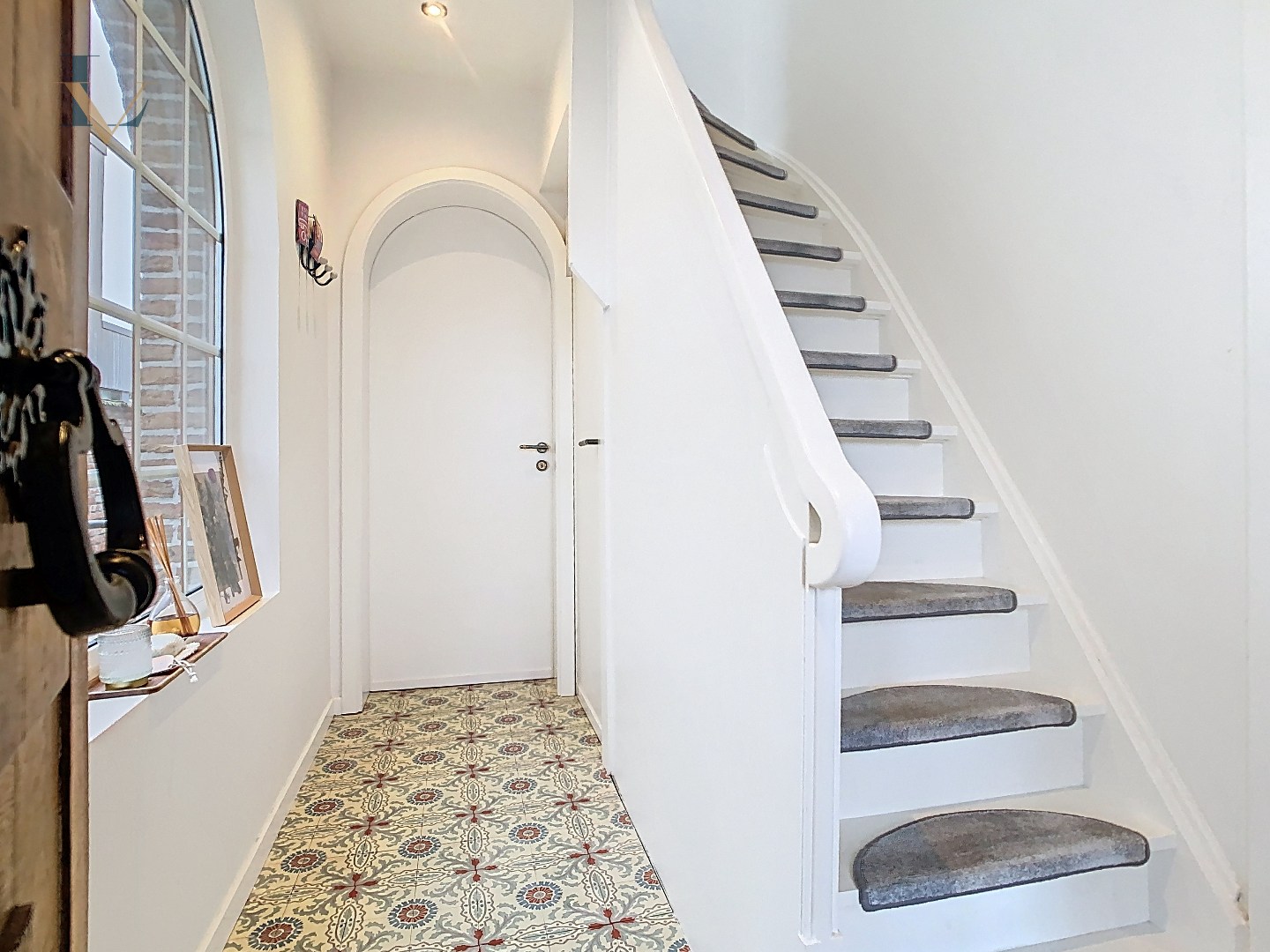 Charmante instapklare woning met 2 à 3 slpk. aan de vaart in Schoten nabij het centrum. - foto 3