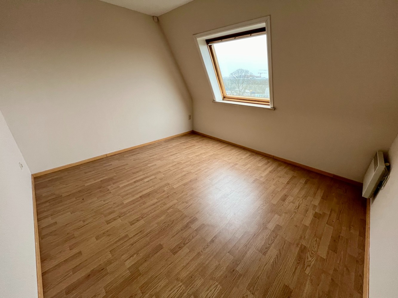 Ruim appartement met (hotel)diensten nabij Gent te koop! - foto 5