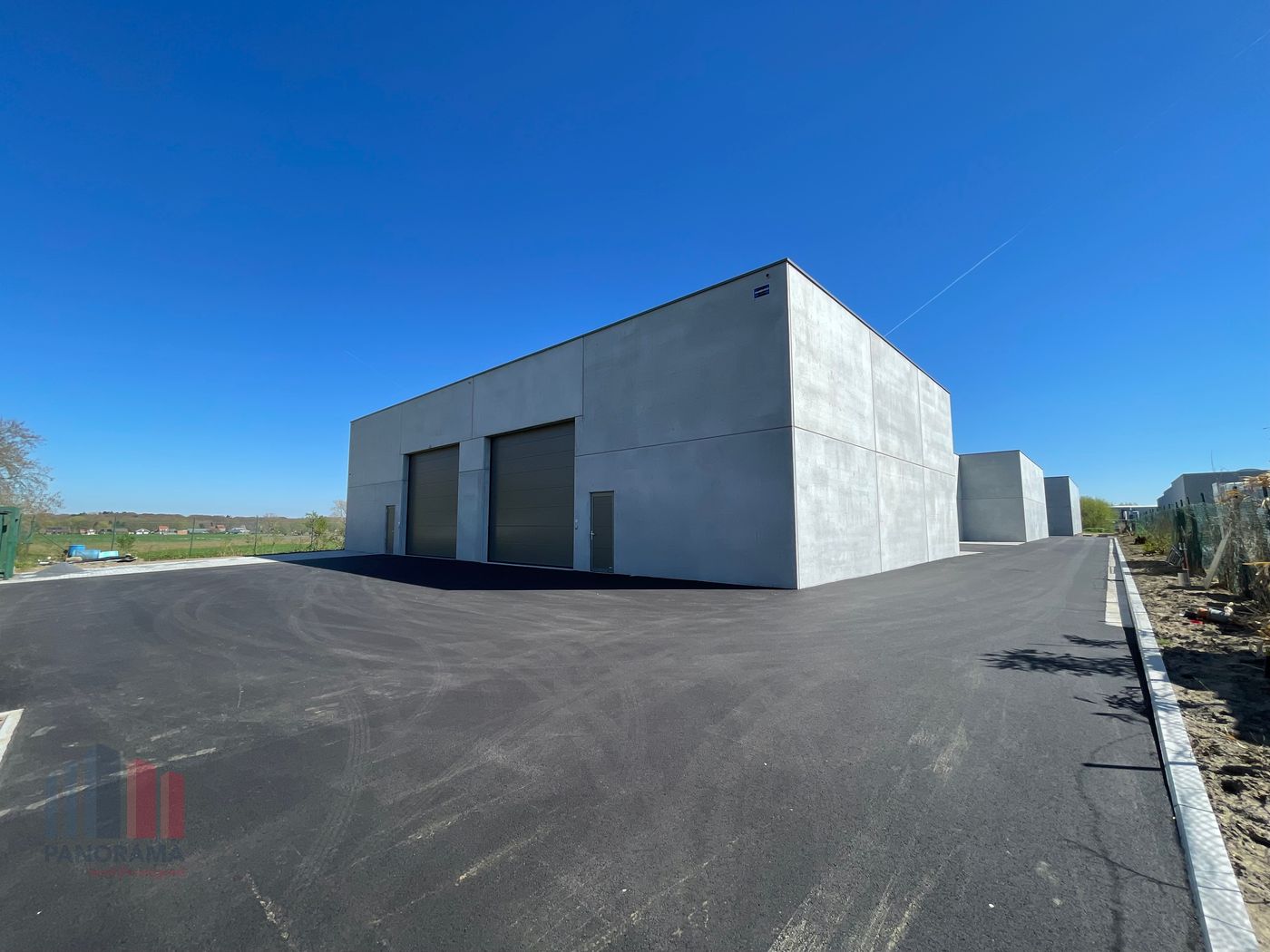 Nieuwbouw KMO-unit van 256 m² te koop! - foto 4