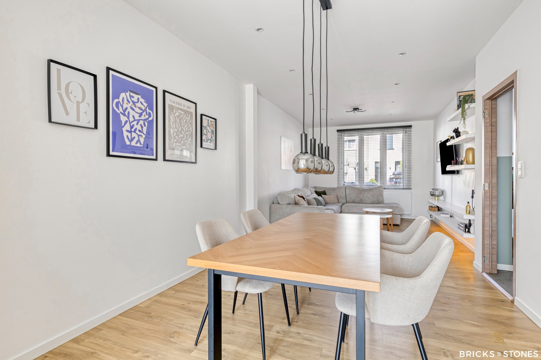 Leuke instapklare woning met 4 slpkms en tuin - foto 5