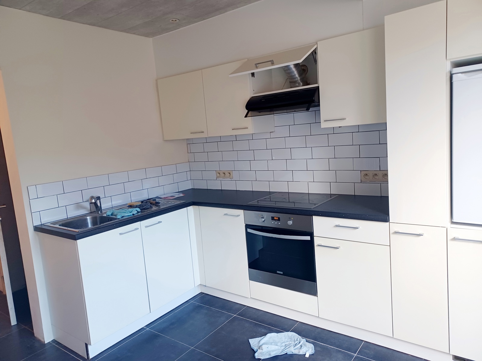 Appartement aan station van Erembodegem met terras en tuin - foto 4