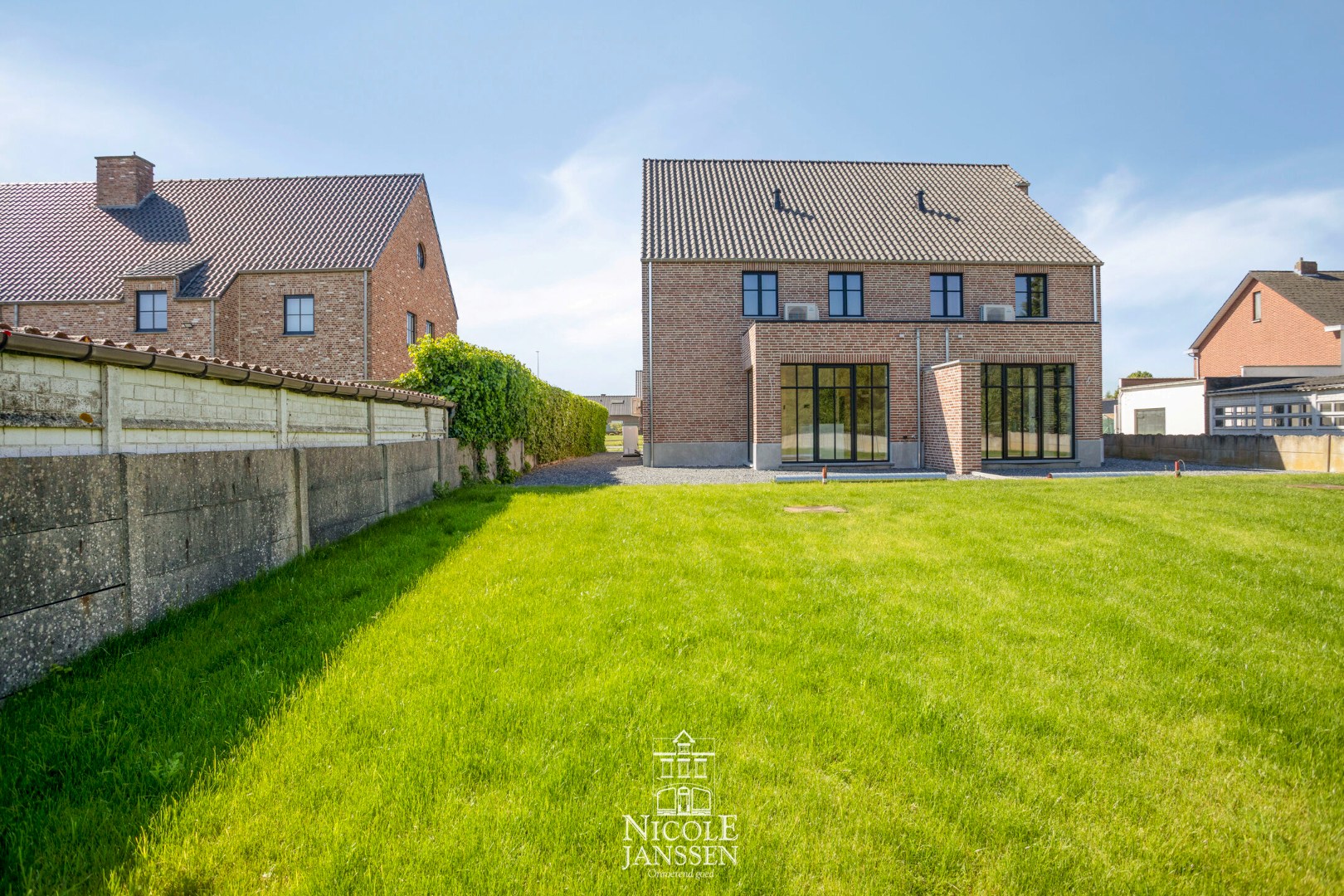 Nieuwbouwwoning van 216m² - foto 2