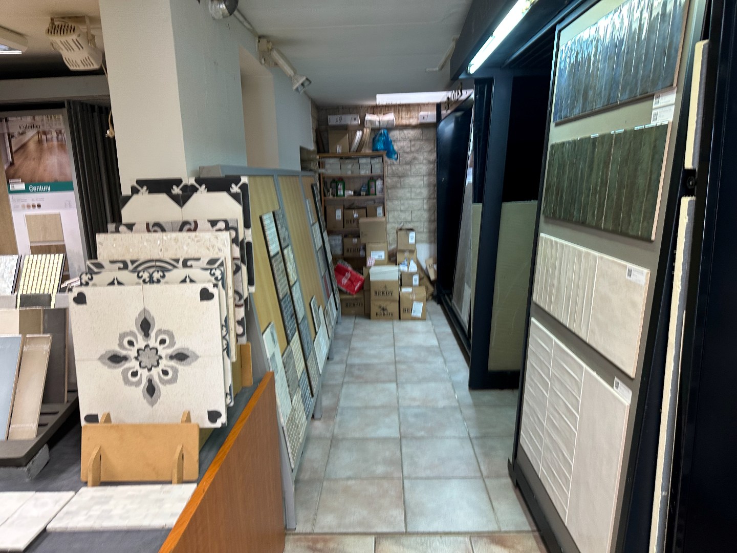 Commerciële toplocatie te huur langs invalsweg in De Panne - foto 4