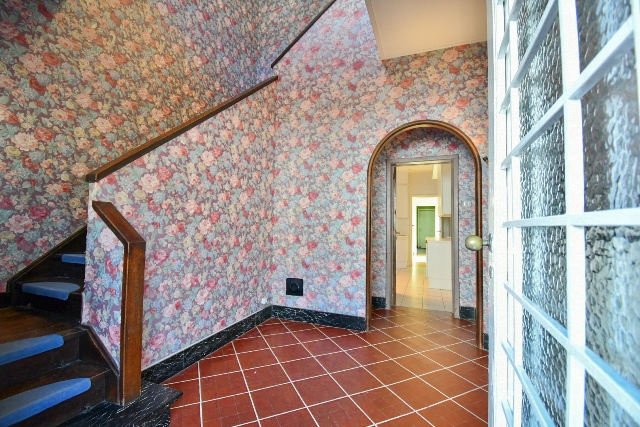 Statig burgerhuis met 3 bouwlagen nabij centrum Zele - foto 5