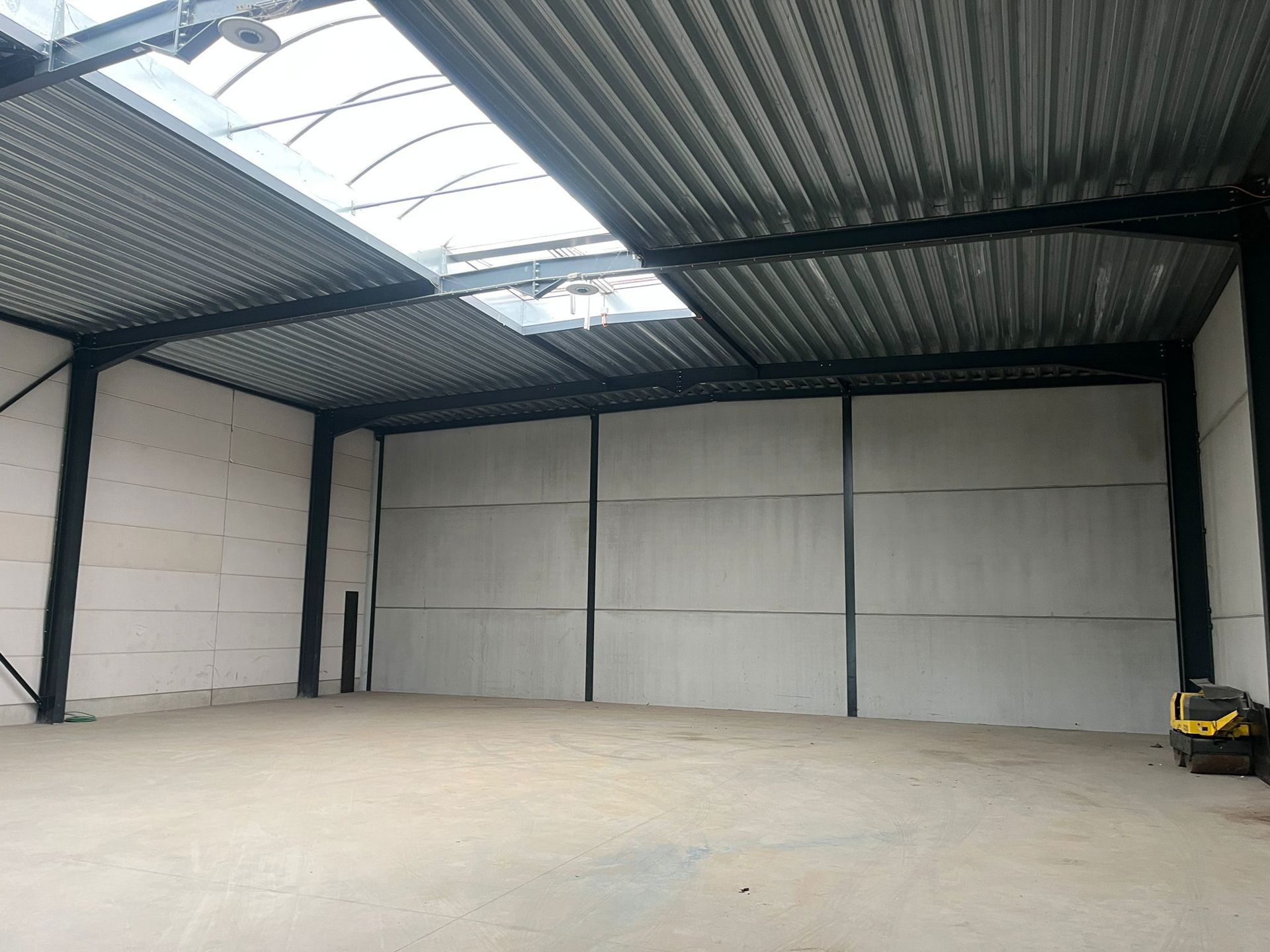 KMO-unit te koop – 359 m² magazijn in Machelen - foto 4