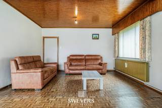 Voor meer info en foto’s, surf naar www.swevers.be – Deze open bebouwing in Paal, gelegen aan de Mierheuvelstraat 8, biedt een sterke basis voor...