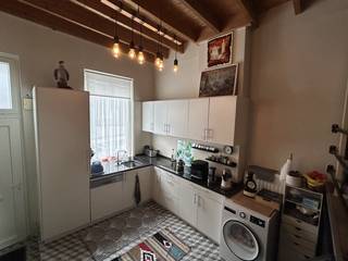 Deze charmante rijwoning is gunstig gelegen aan de Brusselsestraat 324 in Leuven, op een boogscheut van het stadscentrum. Dankzij de vlotte...