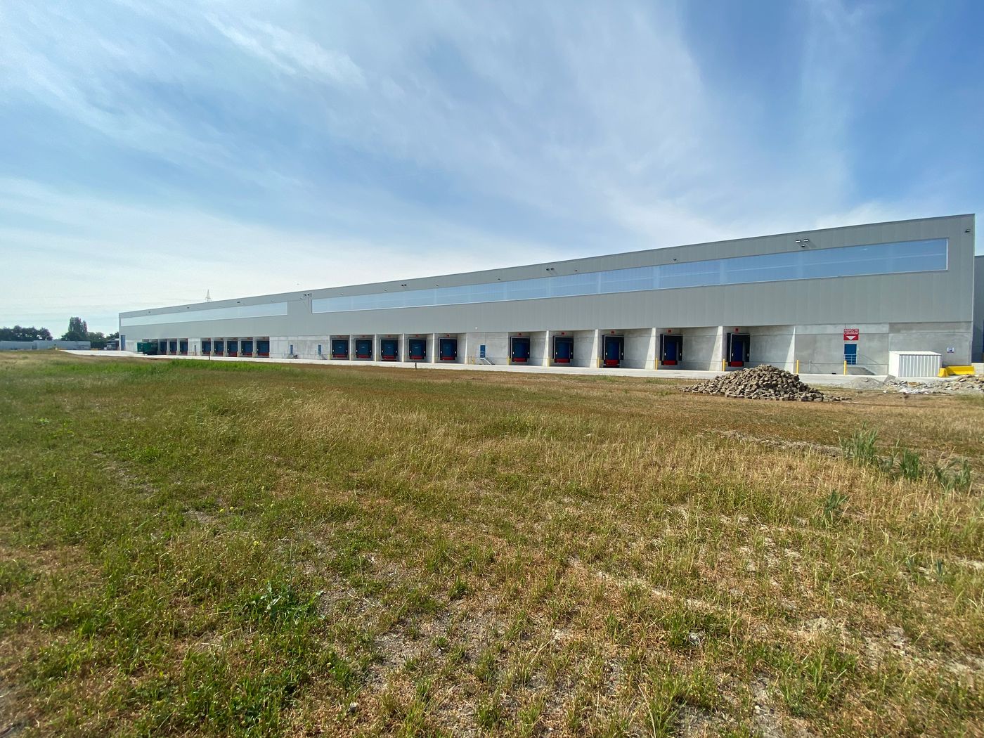 Logistieke loodsen vanaf 3.000 m² tot 18.000 m² te huur nabij de R4 - foto 2